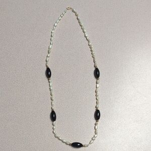 Beautiful 14k Yellow Gold Freshwater Pearl Onyx Beaded Bracelet Necklace